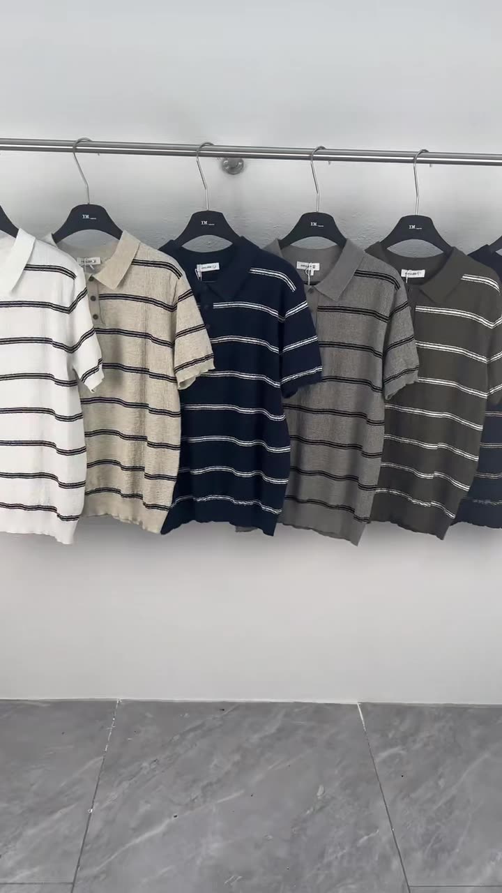 Klassisches Poloshirt mit Streifen