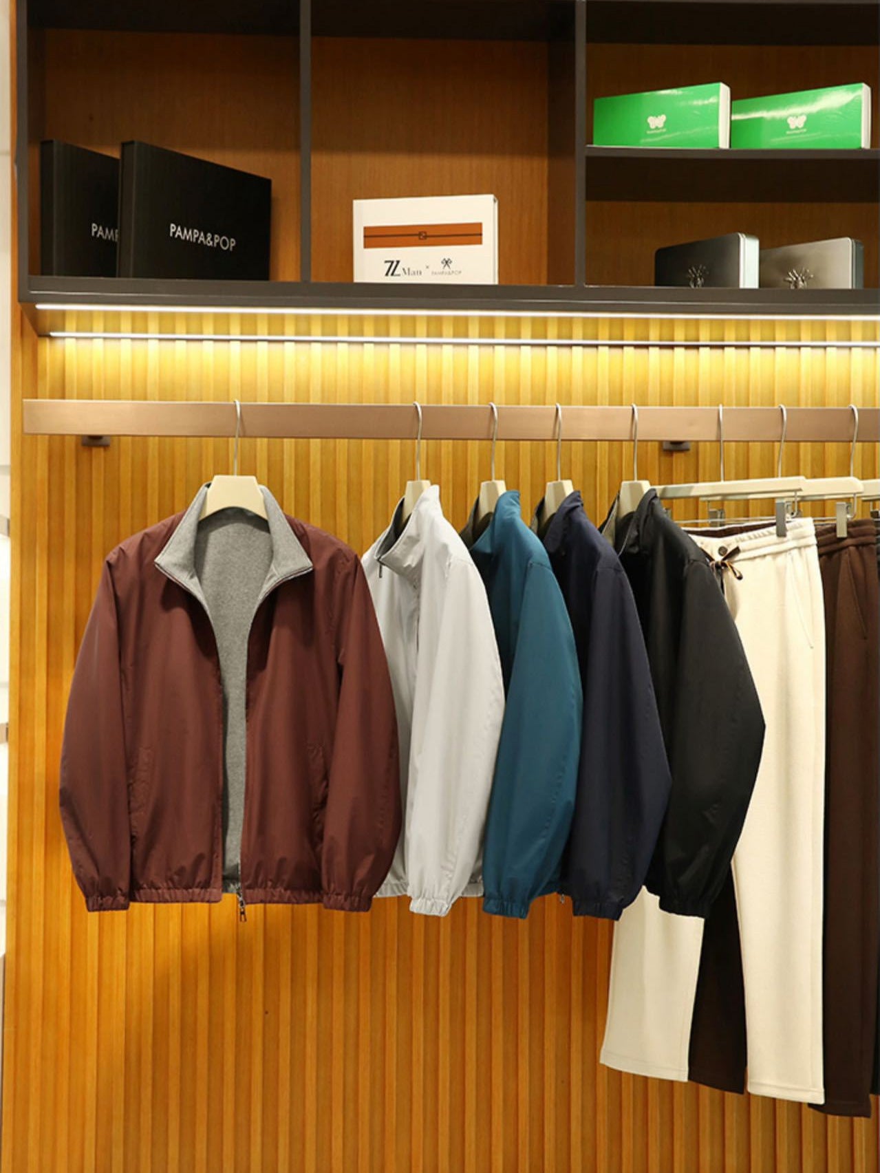 Reversible Übergangsjacke