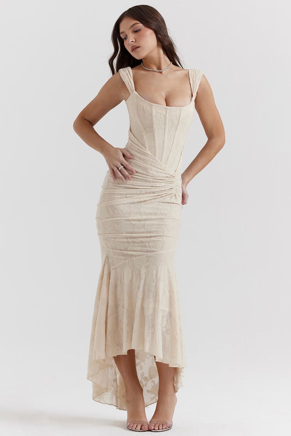 Lace Contour Kleid